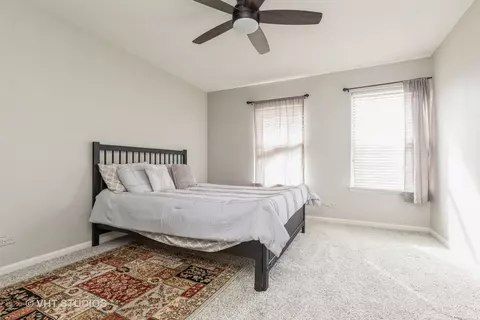 Bedroom - 28812 Bakers Dr, Lakemoor, IL 60051 photo 1 of 2