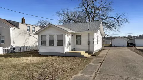 2714 Horton St, Rockford, IL 61109