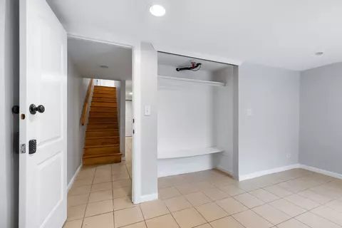 Kitchen - 3918 S Langley Ave, Chicago, IL 60653 photo 3 of 3