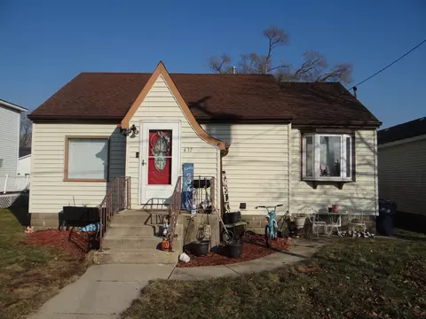 435 2nd Ave, South Wilmington, IL 60474