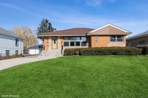 8016 W Summerdale Ave, Chicago, IL 60656