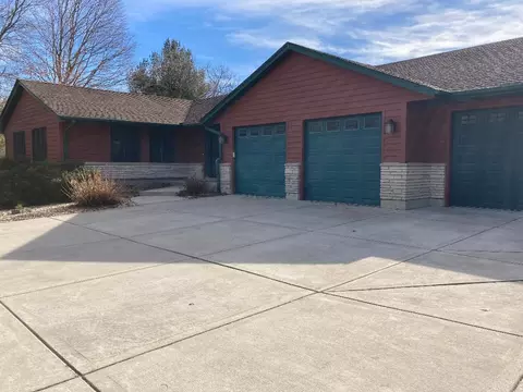 1 N588 Burr Oak Rd, West Chicago, IL 60185