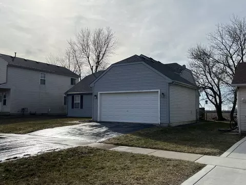 515 Iona Ln, Harvard, IL 60033 photo 3