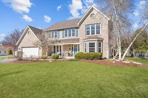 131 Sauk Dr, Batavia, IL 60510