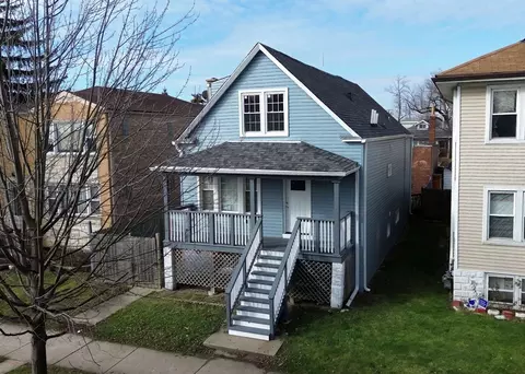 3306 N Kilbourn Ave, Chicago, IL 60641