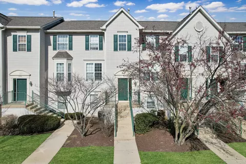 1991 Grandview Pl, Montgomery, IL 60538