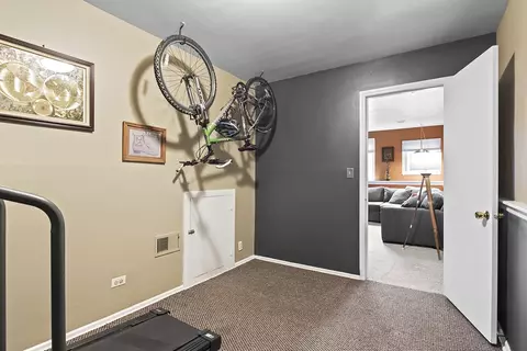 Other - 772 Circle Dr, Roselle, IL 60172 photo 4 of 5