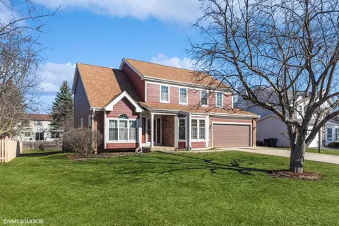 3058 Dell Pl, Glenview, IL 60025
