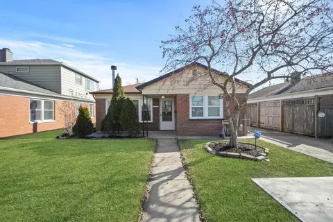 11625 S Kedzie Ave, Merrionette Park, IL 60803