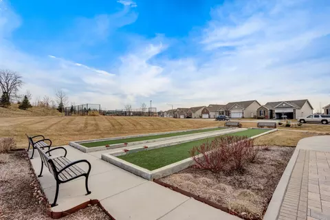 Exterior - 2251 Indigo Dr, Algonquin, IL 60102 photo 15 of 16