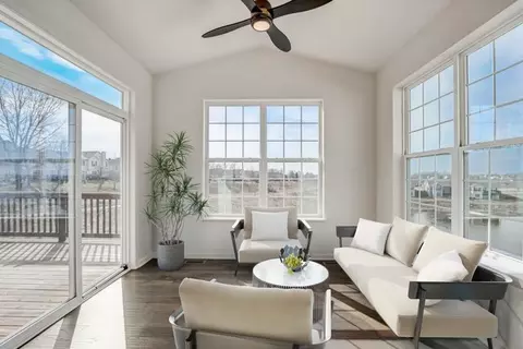 Living - 2251 Indigo Dr, Algonquin, IL 60102 photo 3 of 3