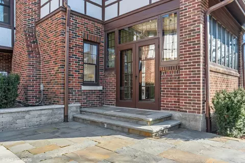 Exterior - 1045 Pine St, Winnetka, IL 60093 photo 4 of 13