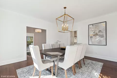 Dining - 1045 Pine St, Winnetka, IL 60093 photo 3 of 3