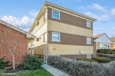5714 N Jersey Ave, Chicago, IL 60659