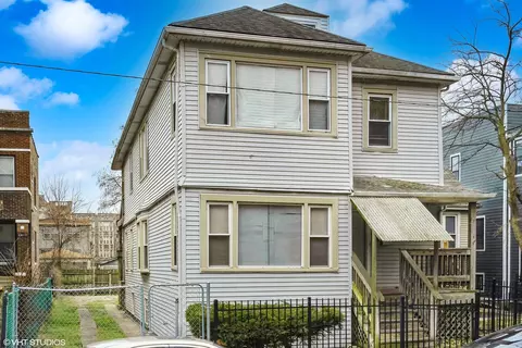 2813 E 77th Pl, Chicago, IL 60649