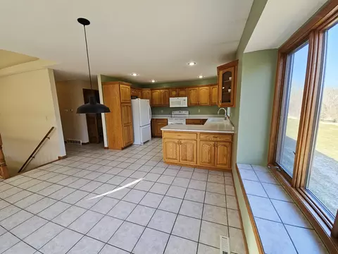 Kitchen - 708 Milnes Dr #0, Morrison, IL 61270 photo 2 of 2