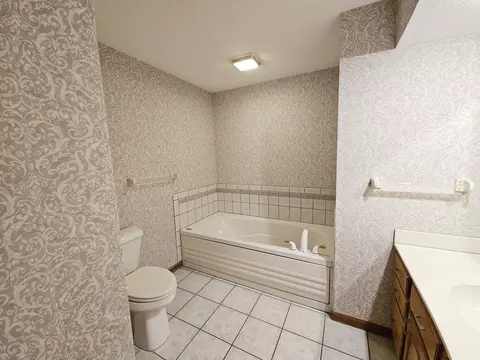 Bath - 708 Milnes Dr #0, Morrison, IL 61270 photo 1 of 7