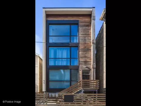 878 N Marshfield Ave #3, Chicago, IL 60622