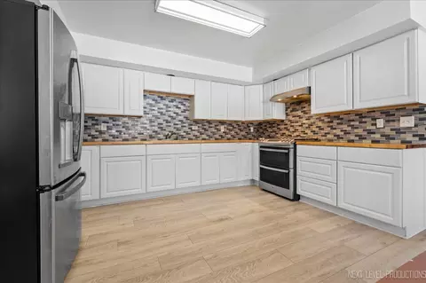Kitchen - 18802 Mcguire Rd, Harvard, IL 60033 photo 1 of 1