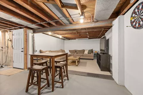 Dining - 719 E Willow Ave, Wheaton, IL 60187 photo 5 of 5