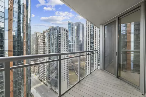 450 E Waterside Dr #1706, Chicago, IL 60601 photo 10