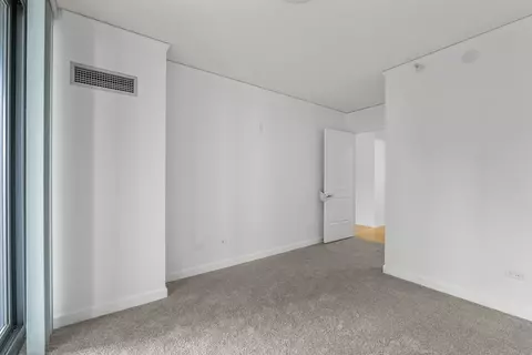 450 E Waterside Dr #1706, Chicago, IL 60601 photo 24