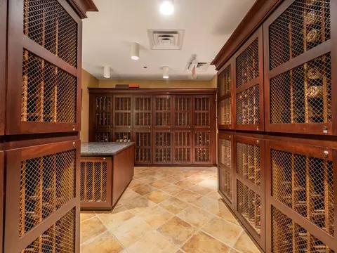 Other - 21 E Huron St #2302, Chicago, IL 60611 photo 4 of 8