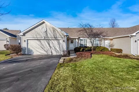 1371 Chestnut Cir, Yorkville, IL 60560