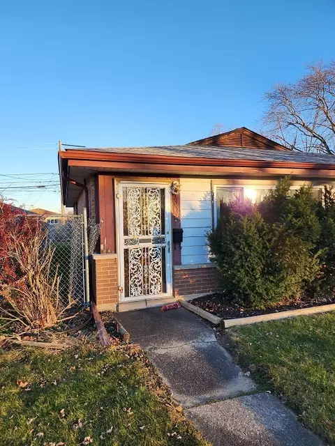 1309 Mackinaw Ave, Calumet City, IL 60409