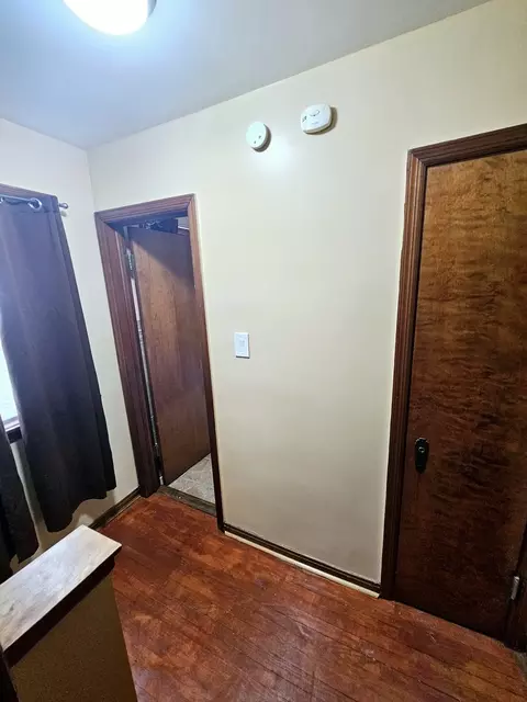 Bedroom - 1253 E 95th Pl, Chicago, IL 60628 photo 1 of 1