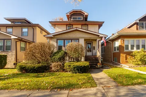 1027 N Lombard Ave, Oak Park, IL 60302