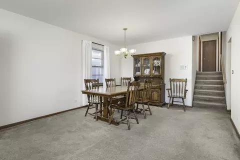 Dining - 846 N Eagle St, Naperville, IL 60563 photo 1 of 2