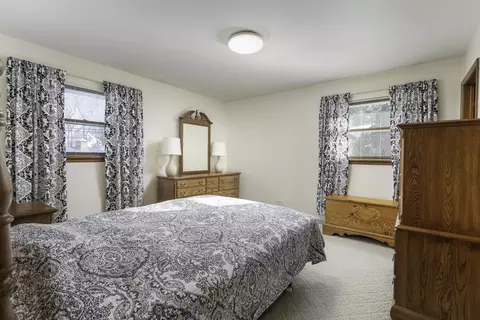 Bedroom - 846 N Eagle St, Naperville, IL 60563 photo 1 of 4