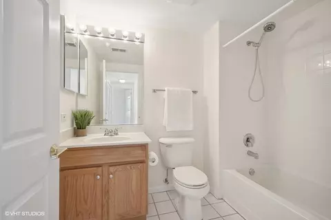 Bath - 190 N Milwaukee Ave #706, Wheeling, IL 60090 photo 2 of 2