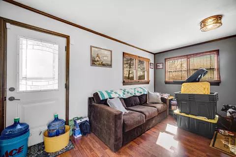 Living - 1331 E Division St, Lockport, IL 60441 photo 4 of 4