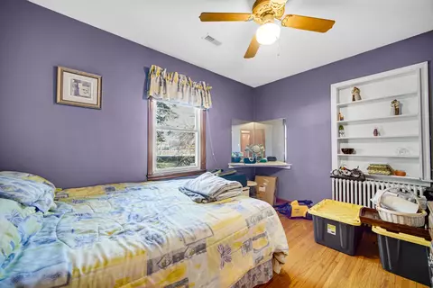 Bedroom - 1331 E Division St, Lockport, IL 60441 photo 4 of 4