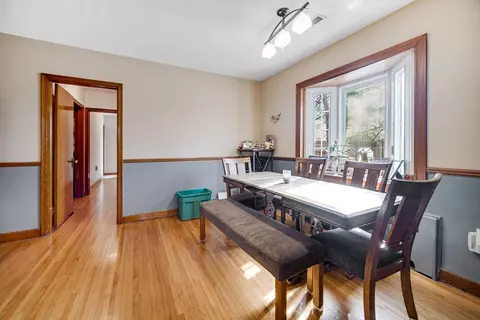 Dining - 1331 E Division St, Lockport, IL 60441 photo 1 of 1