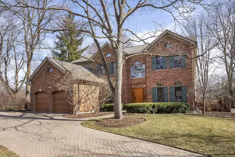 1655 Meadow Ln, Bannockburn, IL 60015