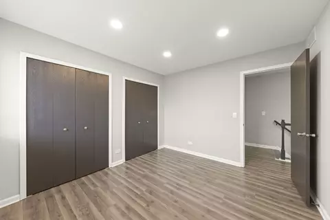 Bedroom - 1344 S Lorraine Rd #E, Wheaton, IL 60189 photo 5 of 5