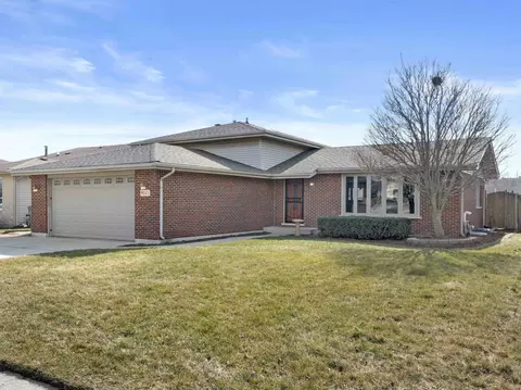 9023 170th St, Orland Hills, IL 60487