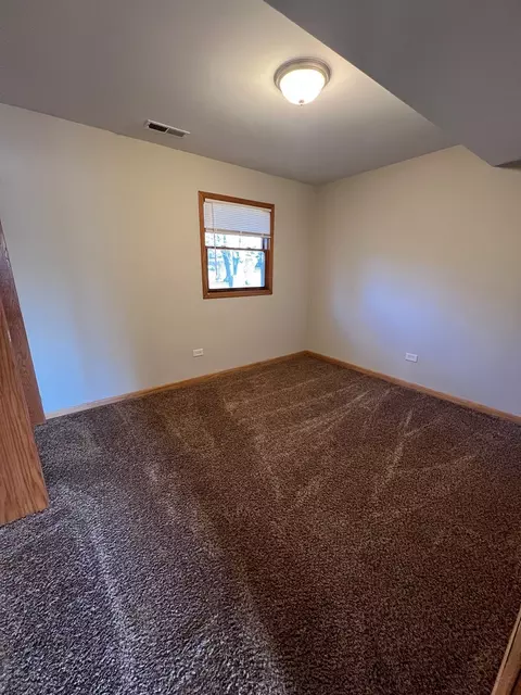 3212 S Cherry Ave, Mchenry, IL 60051 photo 12