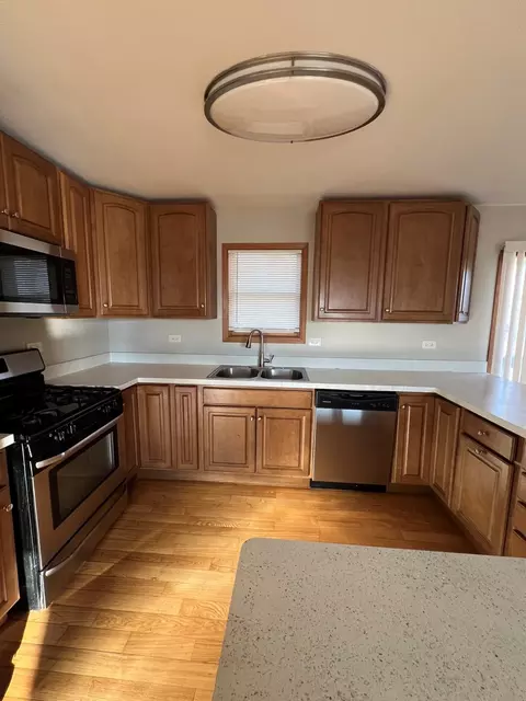 3212 S Cherry Ave, Mchenry, IL 60051 photo 4