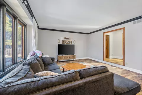Living - 207 Brookside Dr, Elgin, IL 60123 photo 3 of 6