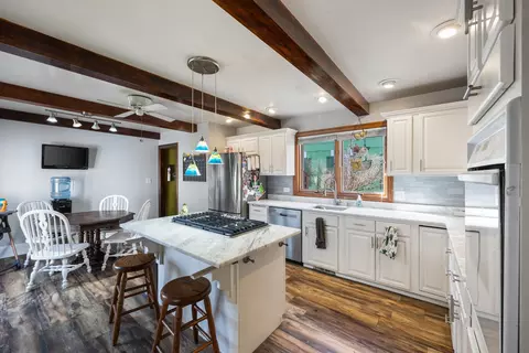 Kitchen - 207 Brookside Dr, Elgin, IL 60123 photo 1 of 4