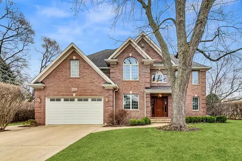 1040 Greenwood Ave, Deerfield, IL 60015