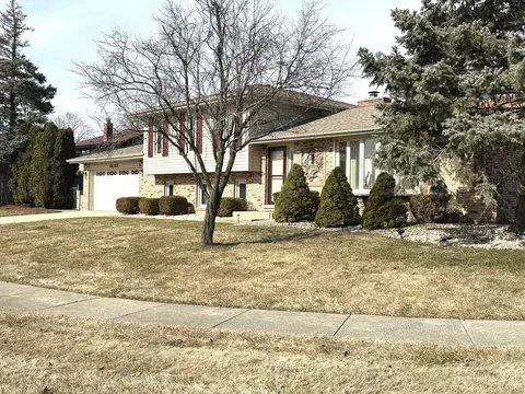 16032 90th Ave, Orland Hills, IL 60487