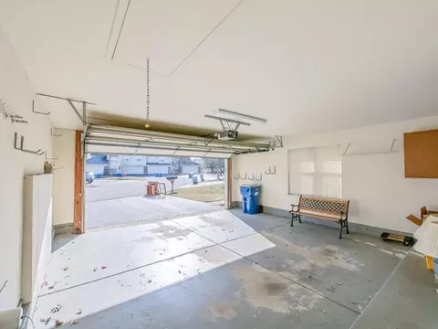 Exterior - 1644 Cayman Ct #1, Bartlett, IL 60103 photo 5 of 10