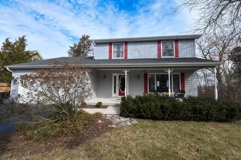 41081 N Hook Cir, Antioch, IL 60002