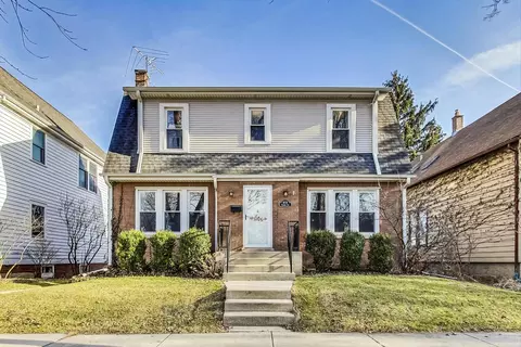 6733 N Olympia Ave, Chicago, IL 60631