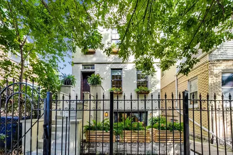 851 N Fairfield Ave, Chicago, IL 60622